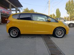 Фото авто Honda Fit