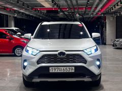 Фото авто Toyota RAV4