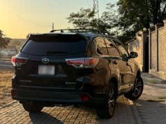 Фото авто Toyota Highlander