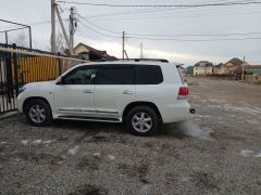 Photo of the vehicle Toyota Land Cruiser