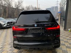 Сүрөт унаа BMW X7