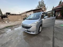 Фото авто Honda Stepwgn