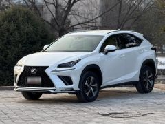 Photo of the vehicle Lexus NX