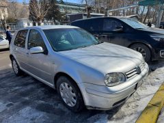 Сүрөт унаа Volkswagen Golf