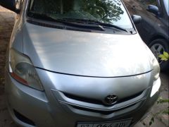 Сүрөт унаа Toyota Yaris