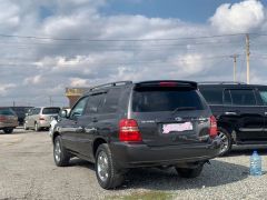 Photo of the vehicle Toyota Highlander