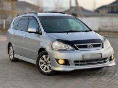 Фото авто Toyota Ipsum