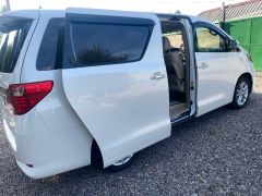 Сүрөт унаа Toyota Alphard