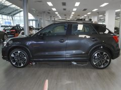 Сүрөт унаа Audi Q2L