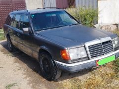 Сүрөт унаа Mercedes-Benz W124