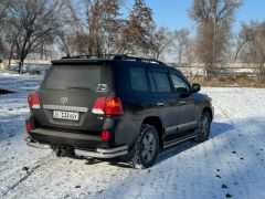 Фото авто Toyota Land Cruiser