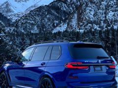 Photo of the vehicle BMW X7