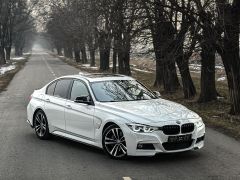 Photo of the vehicle BMW 3 Series