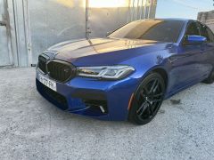 Photo of the vehicle BMW M5