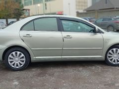 Фото авто Toyota Avensis