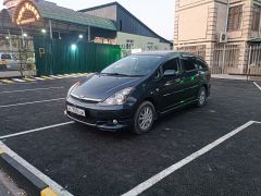 Фото авто Toyota Wish