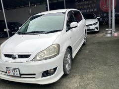 Фото авто Toyota Ipsum