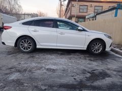 Photo of the vehicle Hyundai Sonata