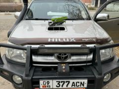 Сүрөт унаа Toyota Hilux