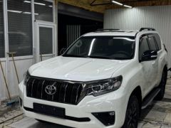 Сүрөт унаа Toyota Land Cruiser Prado