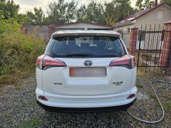 Сүрөт унаа Toyota RAV4