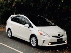 Сүрөт унаа Toyota Prius v (+)