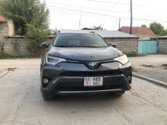 Сүрөт унаа Toyota RAV4