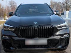 Photo of the vehicle BMW X5