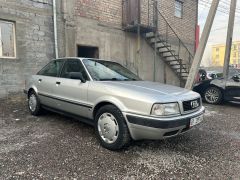 Photo of the vehicle Audi 80