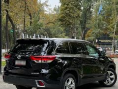 Фото авто Toyota Highlander