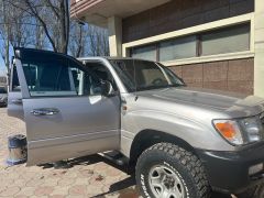 Сүрөт унаа Toyota Land Cruiser