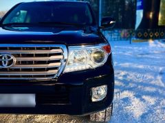 Photo of the vehicle Toyota Land Cruiser