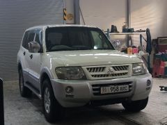 Фото авто Mitsubishi Pajero