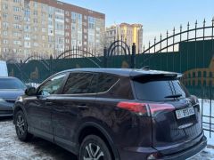 Сүрөт унаа Toyota RAV4