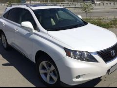 Photo of the vehicle Lexus RX