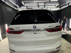 Сүрөт унаа BMW X7