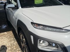 Сүрөт унаа Hyundai Kona