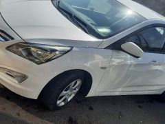 Photo of the vehicle Hyundai Solaris