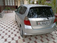 Фото авто Honda Fit