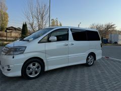 Фото авто Toyota Alphard