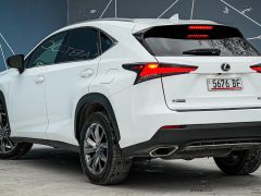 Photo of the vehicle Lexus NX