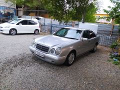 Photo of the vehicle Mercedes-Benz E-Класс