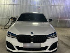 Photo of the vehicle BMW 5 Series