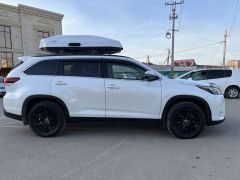 Сүрөт унаа Toyota Highlander