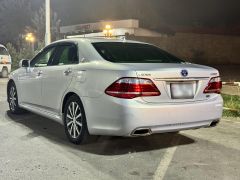 Сүрөт унаа Toyota Crown