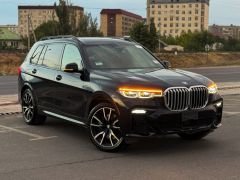 Фото авто BMW X7