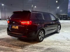 Фото авто Kia Carnival