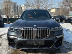 Фото авто BMW X7