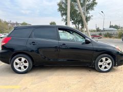 Photo of the vehicle Toyota Matrix