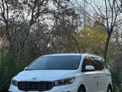 Сүрөт унаа Kia Carnival